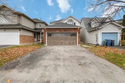 Detached in Guelph