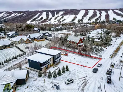 Lot 1 Salzburg Place, Blue Mountains, On L9v 0s8