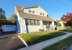 5835 Symmes Street, Niagara Falls, On L2g 2g4