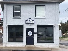 488 Hamilton Road, London East, On N5z 1r9