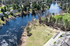 19&21&23 Kent Crescent, Bracebridge, ON P1L 1E1