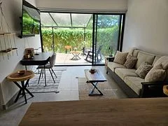 1 Azul Court, Costa Rica