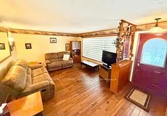 2 Pioneer Village Crescent, Thorold, ON L2V 4J8