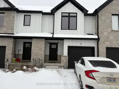 Condo Townhouse in Cambridge