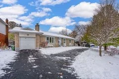 1957 Sharel Drive, Alta Vista and Area, ON K1H 6W3