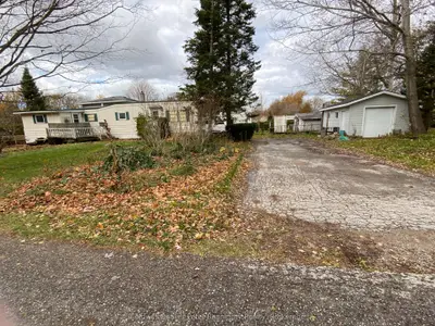 MobileTrailer in Kincardine