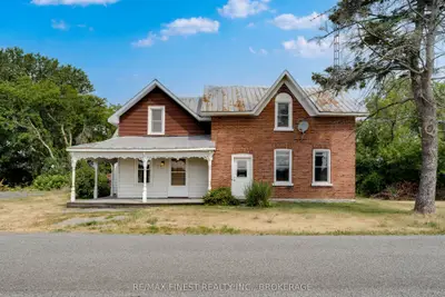 Detached in Greater Napanee
