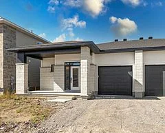 Semi-Detached in Brockville