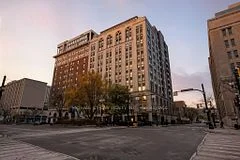 118 King Street E 916, Hamilton, On L8n 0a9