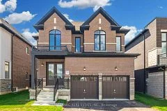 Detached in Woodstock