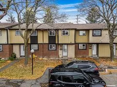 6138 Brookside Lane, Orleans - Convent Glen and Area, ON K1C 2K7