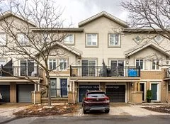 9 Panorama Private, Tunneys Pasture and Ottawa West, ON K1Y 4X1