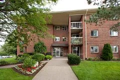 87 Rockwood Avenue 413, St. Catharines, ON L2P 3P2