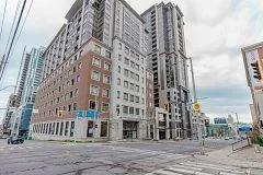 Condo Apartment in Hamilton
