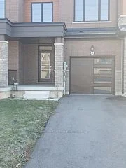 Att/Row/Townhouse in Thorold