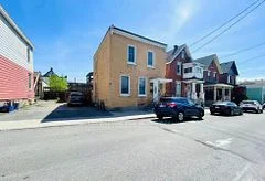 51 Bell Street N 2, West Centre Town, ON K1R 7C5