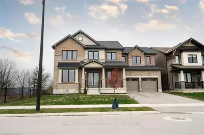 Detached in Hamilton