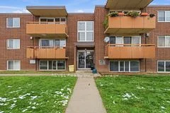 19 Manchester Avenue 301, St. Catharines, ON L2R 1N9