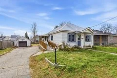 11 Donald Street, Havelock-Belmont-Methuen, ON K0L 1Z0