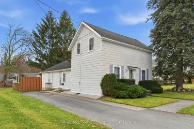 Detached in Brockton