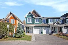 353 Hillsboro Private 42, Kanata, ON K2M 3B1