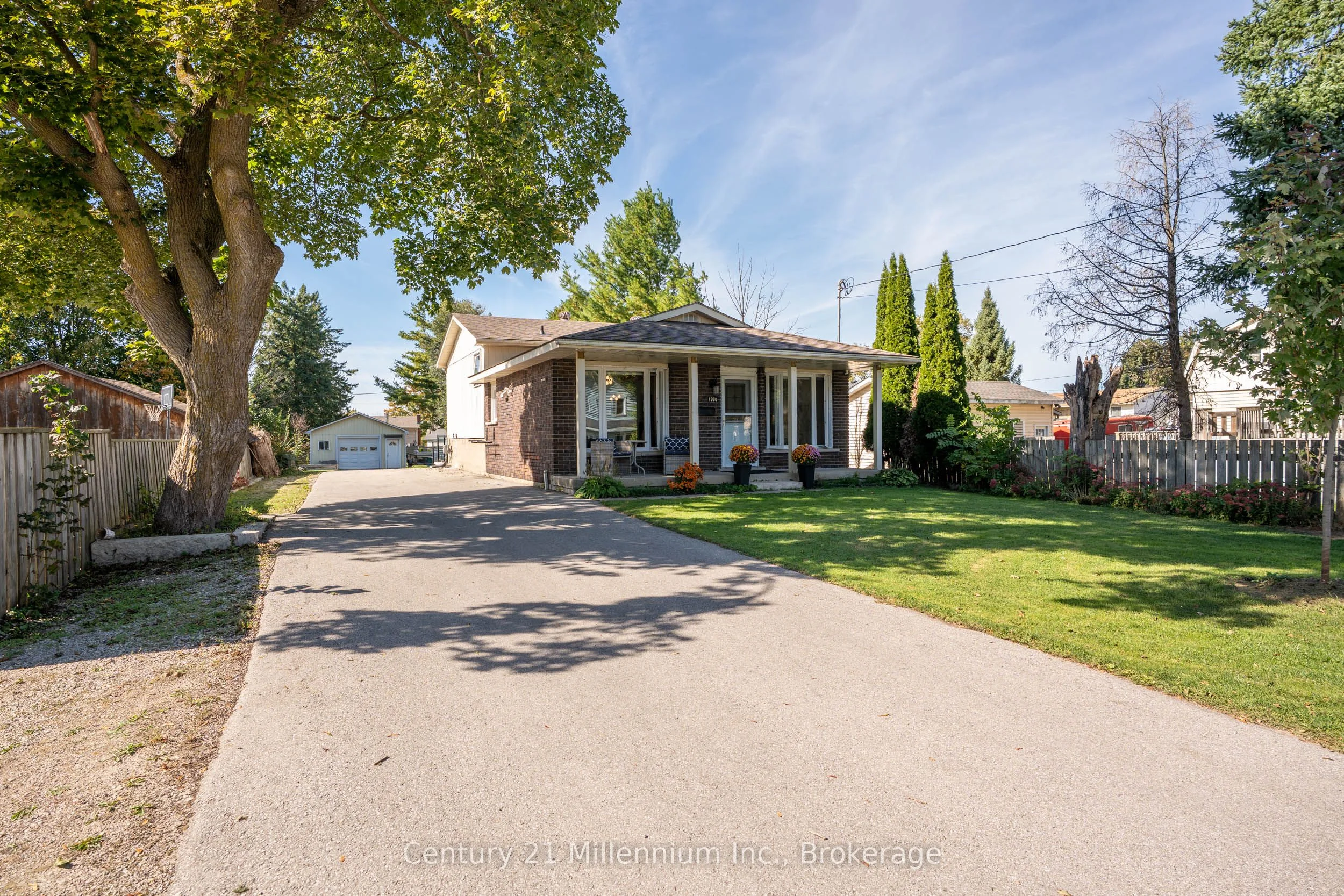 1980 6th Avenue E, Owen Sound, ON N4K 2W5