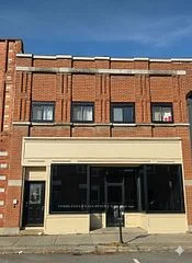 180 King Street E 3, Gananoque, ON K7G 1G2