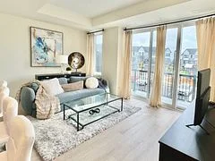 160 Densmore Road 704, Cobourg, ON K9A 0X8