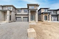Att/Row/Townhouse in Niagara Falls