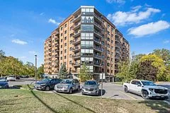 120 Barrett Court 609, Kingston, ON K7L 5H6