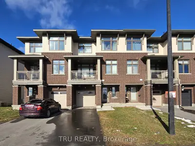 Att/Row/Townhouse in Orleans - Convent Glen and Area