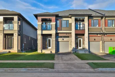 56 Mckernan Avenue, Brantford, ON N3V 0B9