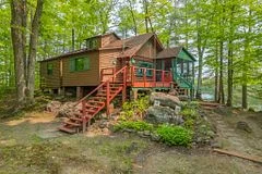 1067 West Black Lake Road, Muskoka Lakes, ON P0C 1M0