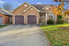 Detached in Lincoln