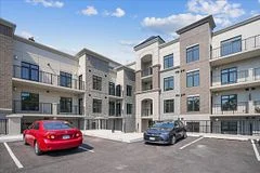 153 Wilson Street W 124, Hamilton, ON L9G 1N4