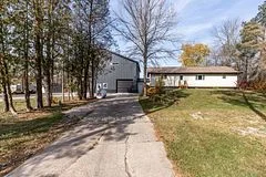 9 Maple Drive, Northern Bruce Peninsula, On N0h 1z0