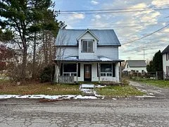 13 Grace Street, Whitewater Region, ON K0J 2L0