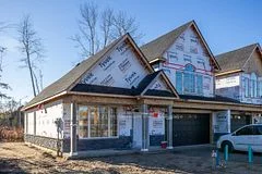 Att/Row/Townhouse in Saugeen Shores