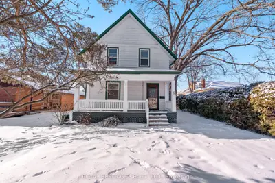 Detached in Kawartha Lakes