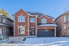 Detached in Country Place - Pineglen - Crestview and Area