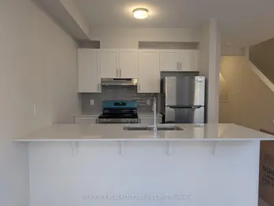 Att/Row/Townhouse in Barrhaven