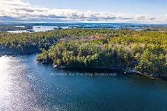 3220 Is 1810 / Bone Is, Georgian Bay, On L0k 1e0