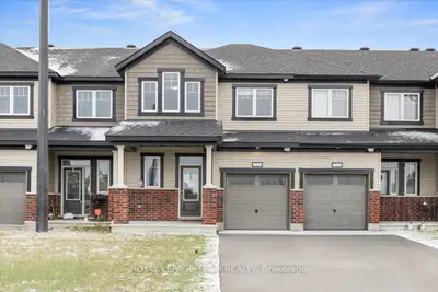 Att/Row/Townhouse in Orleans - Cumberland and Area