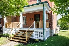 72 Melbourne Street W, Kawartha Lakes, On K9v 2t3