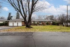 860 Killeen Avenue, McKellar Heights - Glabar Park and Area, ON K2A 2X7