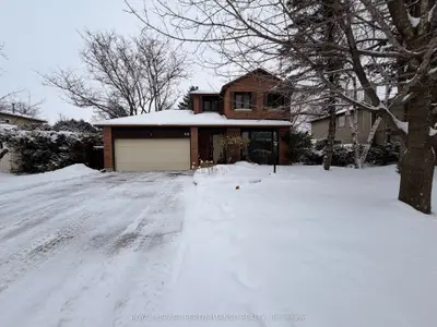 Detached in Barrhaven