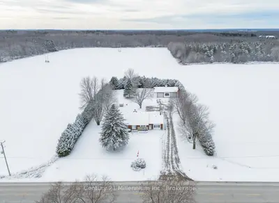 Detached in Meaford
