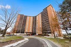 2000 Jasmine Crescent 401, Beacon Hill North - South and Area, ON K1J 8K4