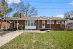 19 Sherry Lane A, South of Baseline to Knoxdale, ON K2G 3L4