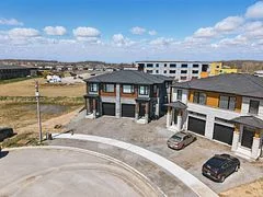 7386 Splendour Drive Lower, Niagara Falls, On L2h 3v8